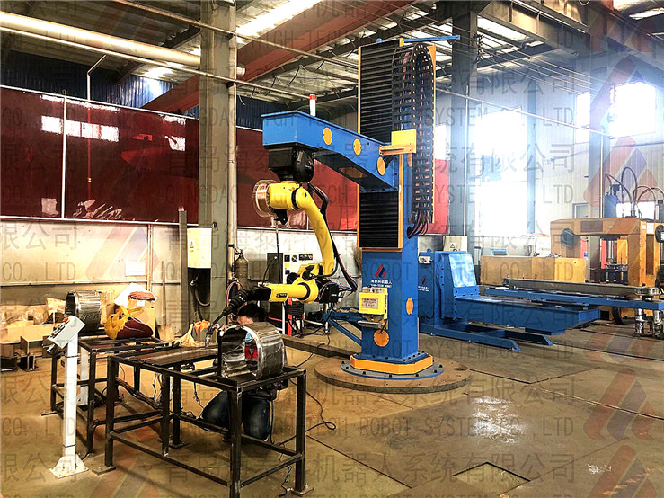 轉(zhuǎn)向架側(cè)梁、端梁、彈簧筒